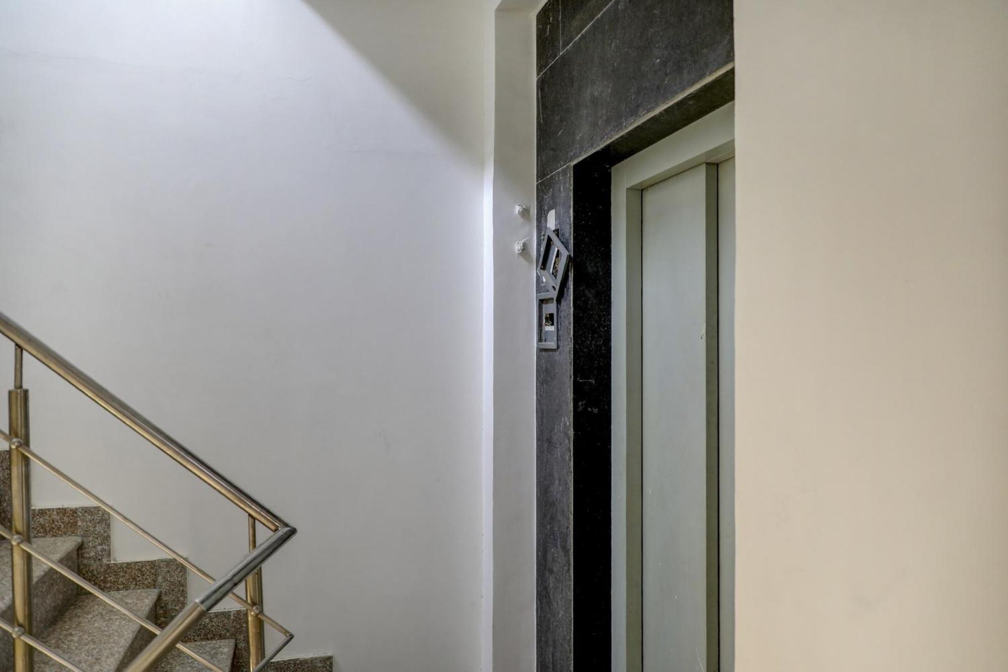 Collection O R S Villa Near Lotus Temple New Delhi Ngoại thất bức ảnh